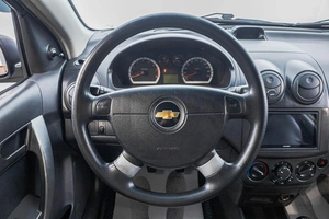 Седан Chevrolet Aveo 2010 года, 449000 рублей, Барнаул