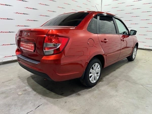 Седан ВАЗ (LADA) Granta 2022 года, 690000 рублей, Красноярск