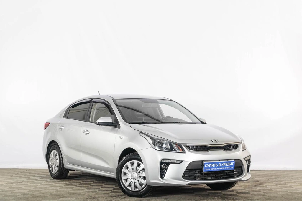 Седан Kia Rio 2018 года, 1419000 рублей, Тюмень