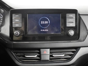 Лифтбек Volkswagen Polo 2021 года, 1583300 рублей, Казань