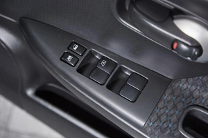 Хетчбэк Nissan Note 2012 года, 649000 рублей, Красноярск