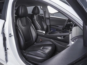 Седан Hyundai Avante 2020 года, 1750000 рублей, Ростов-на-Дону