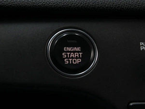 Внедорожник Kia Sportage 2018 года, 2070444 рублей, Омск