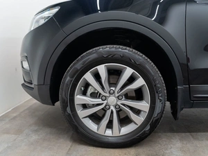 Внедорожник Geely Atlas 2021 года, 2049000 рублей, Красноярск