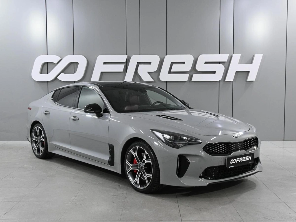 Лифтбек Kia Stinger 2018 года, 4139000 рублей, Аксай