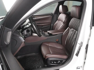 Седан BMW 5 серия 2019 года, 5300000 рублей, Минеральные Воды