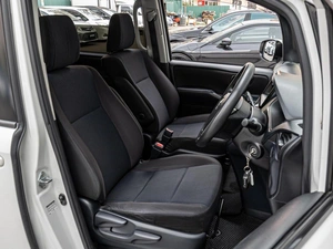 Минивэн Toyota Noah 2015 года, 1760000 рублей, Краснодар