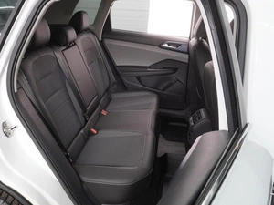 Внедорожник Volkswagen Taos 2023 года, 3129000 рублей, Воронеж