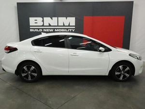 Седан Kia Cerato 2018 года, 1760000 рублей, Курск
