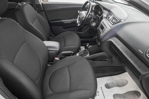 Седан Kia Rio 2016 года, 1189000 рублей, Барнаул