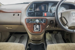 Минивэн Honda Odyssey 2002 года, 719000 рублей, Барнаул