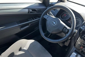 Минивэн Opel Zafira 2011 года, 650000 рублей, Солонцы