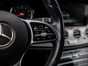 Седан Mercedes-benz E-класс 2019 года, 2200000 рублей, Большой Сочи