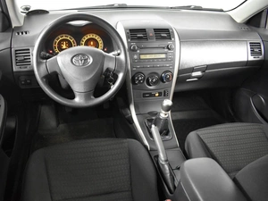 Седан Toyota Corolla 2010 года, 985200 рублей, Казань
