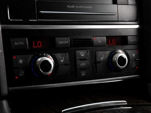Внедорожник Audi Q7 2011 года, 2099000 рублей, Тюмень
