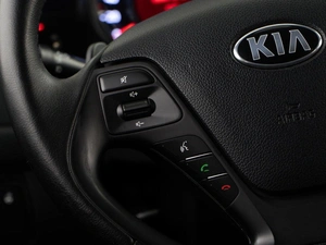 Хетчбэк Kia Ceed 2018 года, 1597077 рублей, Москва