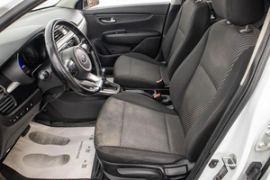 Седан Kia Rio 2017 года, 1119000 рублей, Барнаул