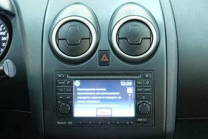 Внедорожник Nissan Qashqai 2013 года, 1349000 рублей, Омск