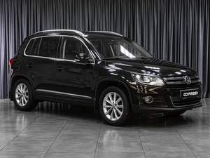 Внедорожник Volkswagen Tiguan 2011 года, 1399000 рублей, Тюмень