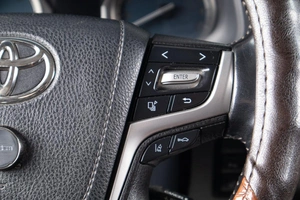 Внедорожник Toyota Land Cruiser Prado 2018 года, 4199000 рублей, Оренбург