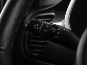 Хетчбэк Kia Rio X 2020 года, 1889000 рублей, Тюмень