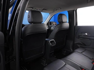 Внедорожник Mercedes-benz GLB-класс 2021 года, 3000055 рублей, Москва