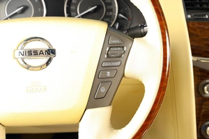 Внедорожник Nissan Patrol 2011 года, 2549000 рублей, Тюмень