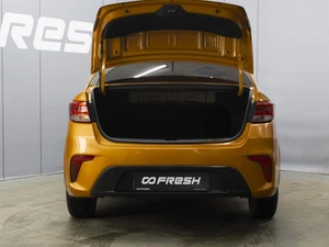 Седан Kia Rio 2018 года, 1390000 рублей, Омск