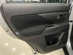 Внедорожник Mitsubishi Outlander 2018 года, 1787000 рублей, Солонцы