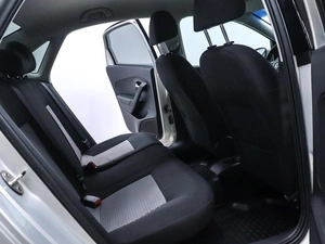 Седан Volkswagen Polo 2014 года, 880000 рублей, Красноярск