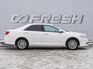 Седан Toyota Camry 2012 года, 1669000 рублей, Волгоград