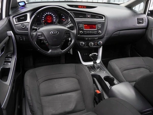 Хетчбэк Kia Ceed 2018 года, 1299000 рублей, Волгоград