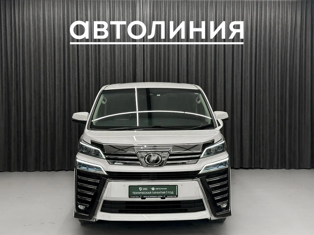 Минивэн Toyota Vellfire 2019 года, 4200000 рублей, Красноярск
