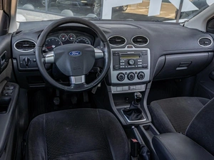 Хетчбэк Ford Focus 2006 года, 599000 рублей, Краснодар