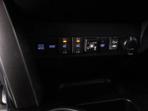 Внедорожник Toyota RAV4 2016 года, 2120000 рублей, Минеральные Воды