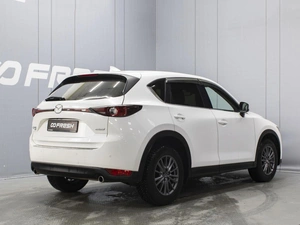 Внедорожник Mazda CX-5 2018 года, 2720000 рублей, Омск