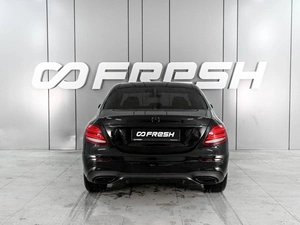 Седан Mercedes-benz E-класс 2020 года, 3350000 рублей, Аксай