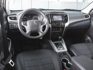 Пикап Mitsubishi L200 2020 года, 3150000 рублей, Ростов-на-Дону