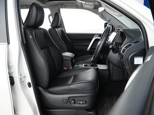 Внедорожник Toyota Land Cruiser Prado 2021 года, 5599777 рублей, Москва