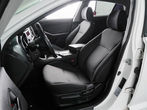 Седан Kia Optima 2015 года, 1325000 рублей, Воронеж