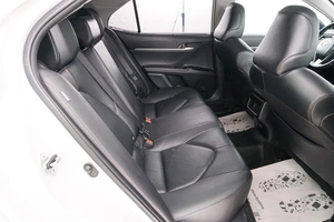 Седан Toyota Camry 2020 года, 3599000 рублей, Красноярск