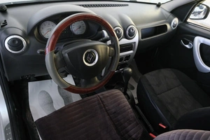 Седан Renault Logan 2012 года, 569000 рублей, Омск