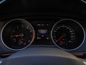 Внедорожник Volkswagen Tiguan 2020 года, 2680000 рублей, Краснодар