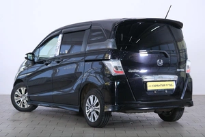 Минивэн Honda Freed 2012 года, 1249000 рублей, Омск