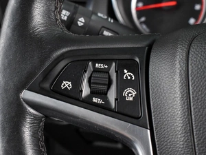 Универсал Opel Astra 2013 года, 1060000 рублей, Воронеж