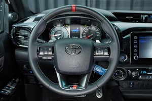 Пикап Toyota Hilux 2025 года, 7549000 рублей, Красноярск