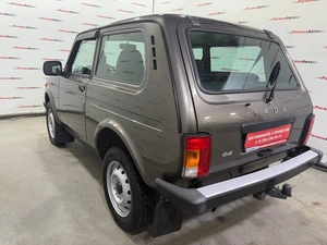 Внедорожник ВАЗ (LADA) 4x4 (Нива) 2019 года, 795000 рублей, Красноярск