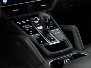 Внедорожник Porsche Cayenne 2018 года, 5699050 рублей, Москва