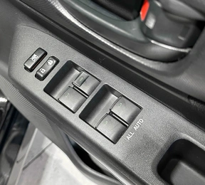 Минивэн Toyota Wish 2012 года, 1447000 рублей, Красноярск