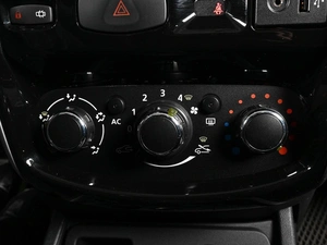 Внедорожник Nissan Terrano 2014 года, 1050000 рублей, Аксай